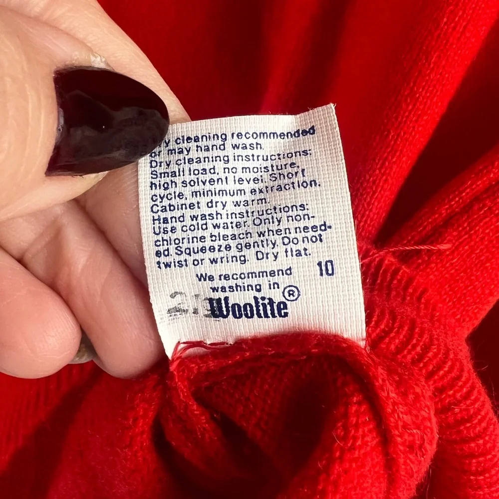 Vintage Dalton 100% Virgin Cashmere Red Turtleneck Sweater